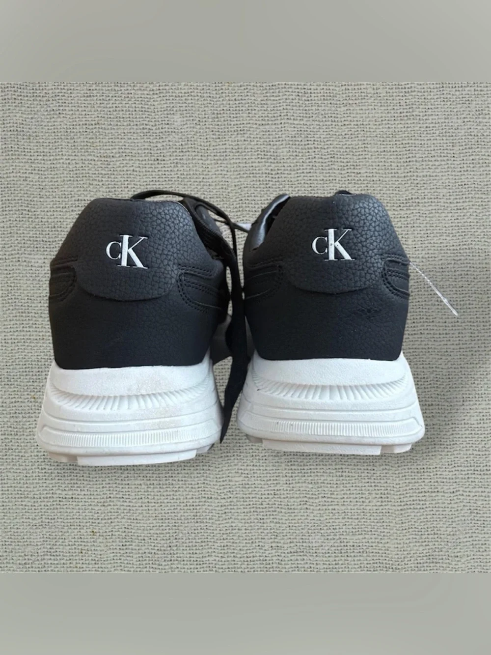 Calvin Klein calvin klein